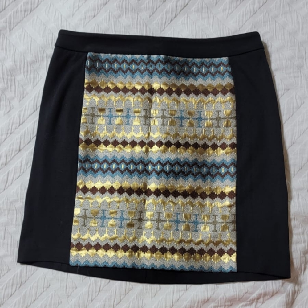 Amber, size4